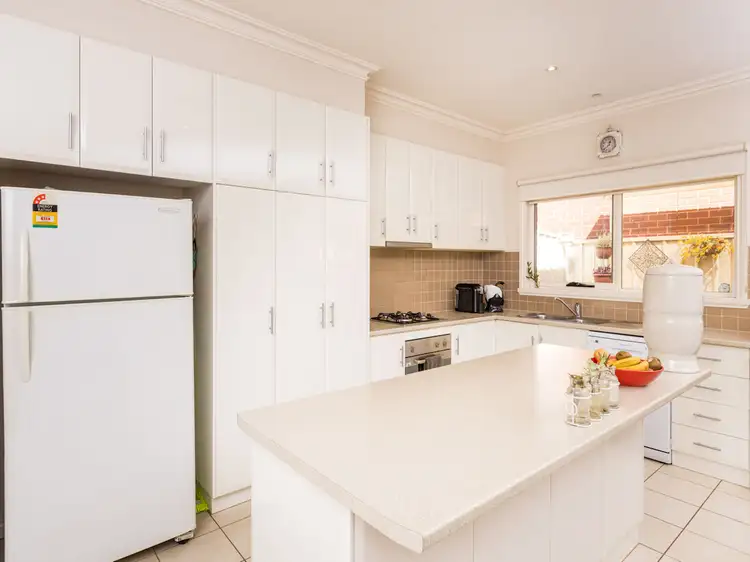 Second view of Homely house listing, 525 Walnut Avenue, Mildura VIC 3500