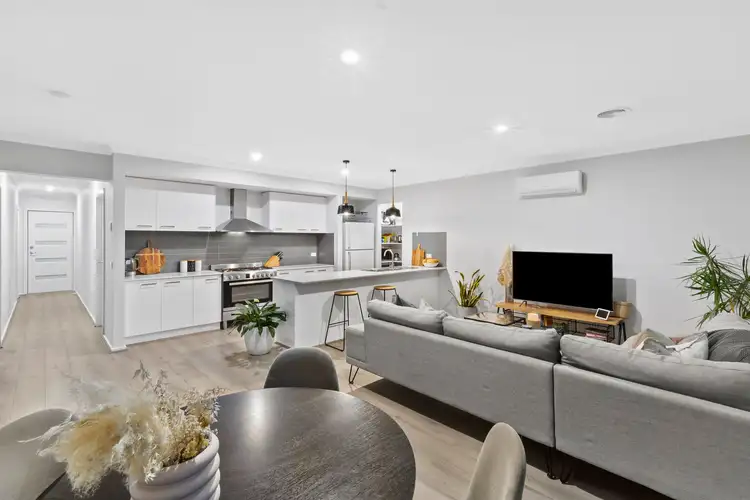 17 Samwell Street, Charlemont VIC 3217