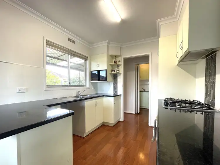 Sixth view of Homely house listing, 29 Douglas Avenue, Swan Hill VIC 3585