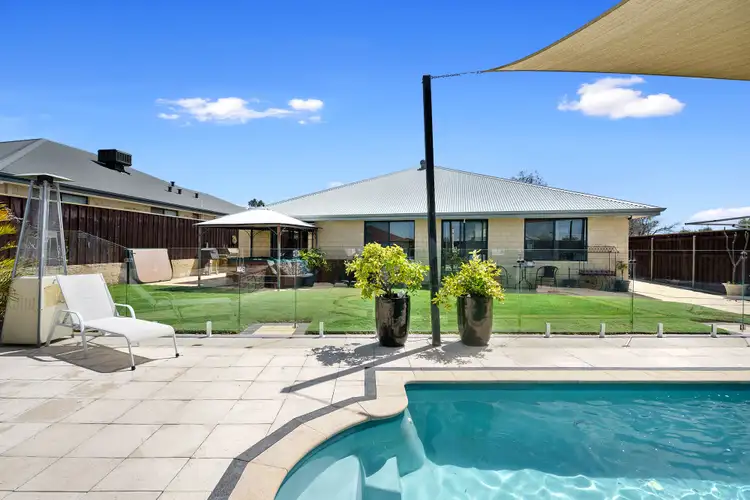 32 Soho Brace, Ellenbrook WA 6069