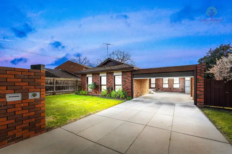 121 Mcfees Road, Dandenong North VIC 3175