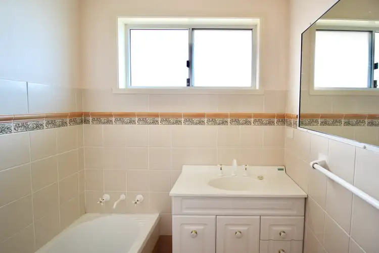 Sixth view of Homely unit listing, 17/115 Matthews Avenue, Orange NSW 2800