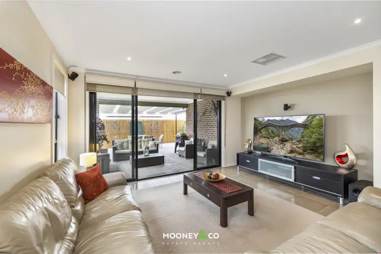 Sixth view of Homely house listing, 8 Dan Morgan Drive, Cranbourne East VIC 3977