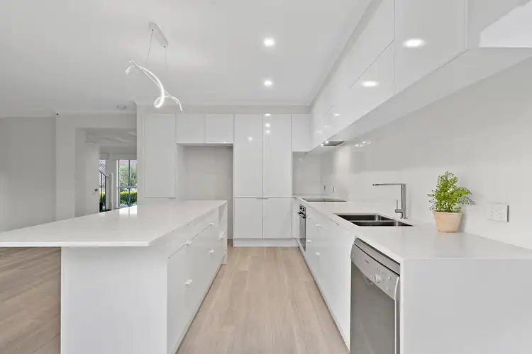 Fourth view of Homely house listing, 45 Coventry Circuit, Carindale QLD 4152