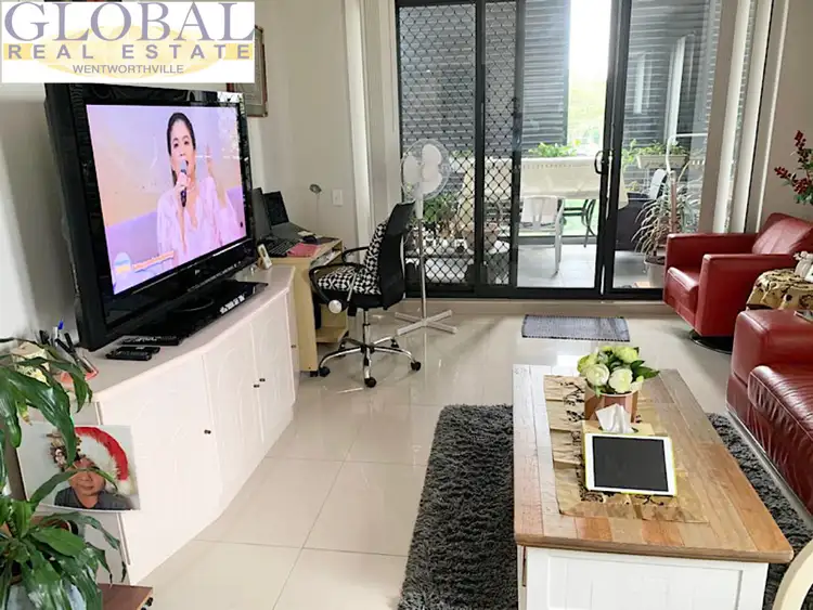 Fourth view of Homely apartment listing, 611/240 Great Western Highway, Kingswood NSW 2340