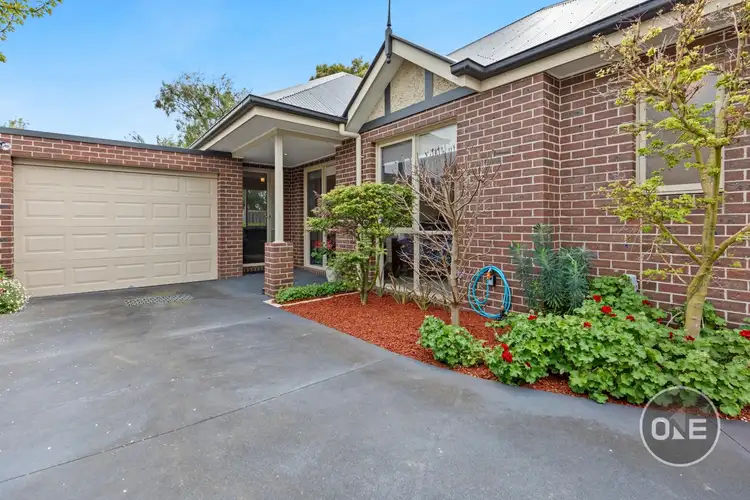 8A Stanley Avenue, Ringwood East VIC 3135
