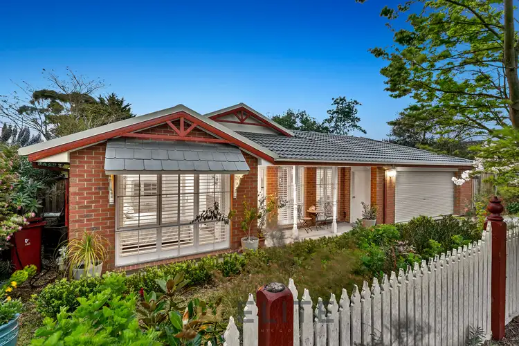 34B Mitre Crescent, Berwick VIC 3806