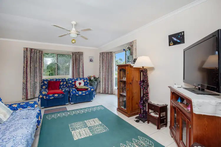 Fifth view of Homely house listing, 2 Piccadilly Place, Highland Park QLD 4211