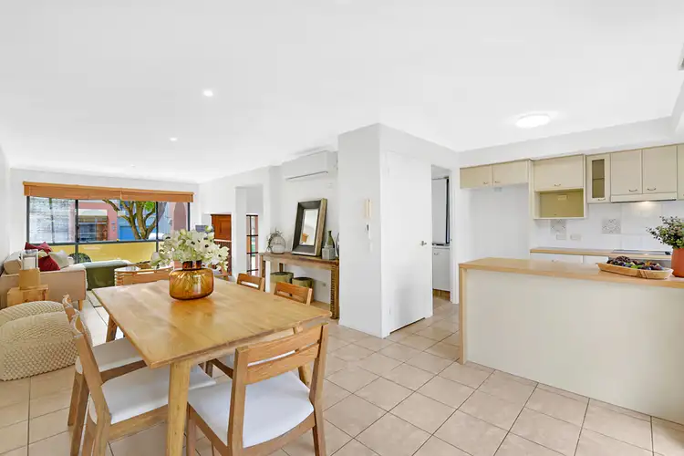 37/20 Fairway Drive, Clear Island Waters QLD 4226