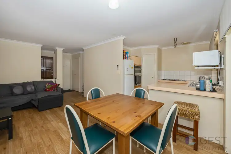 Fourth view of Homely villa listing, 4/2-8 Palmerston Street, St James WA 6102