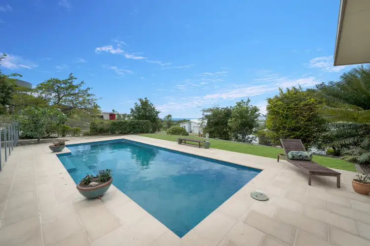7 Olden Court, Bushland Beach QLD 4818