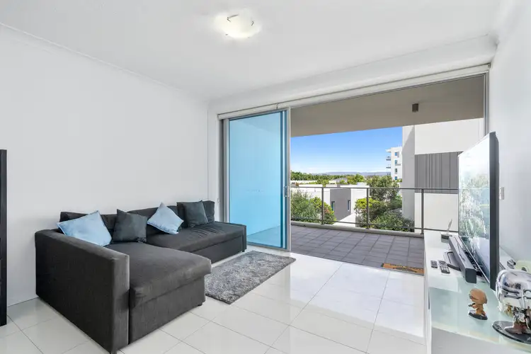 205/41 Harbour Town Drive, Biggera Waters QLD 4216