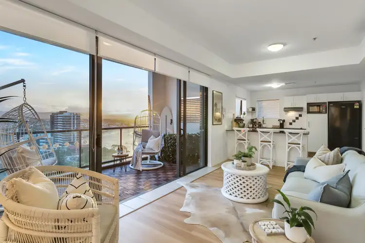 1401/2865 Gold Coast Highway