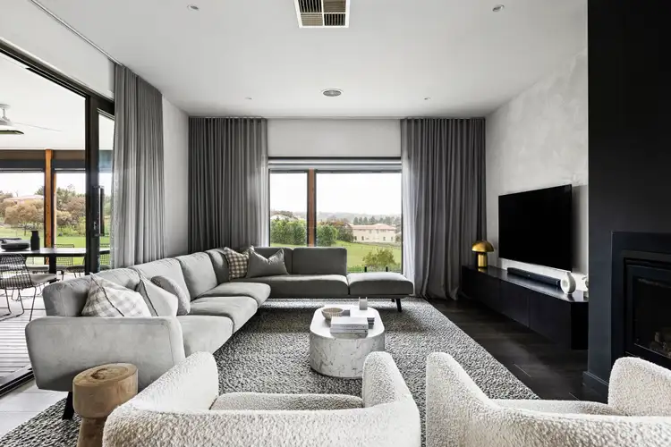 Sixth view of Homely house listing, 17 Craig Parry Drive, Hidden Valley VIC 3756