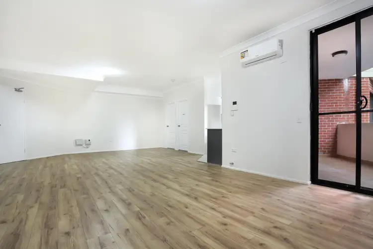 Fifth view of Homely unit listing, 18/2-8 Kitchener Avenue, Regents Park NSW 2143