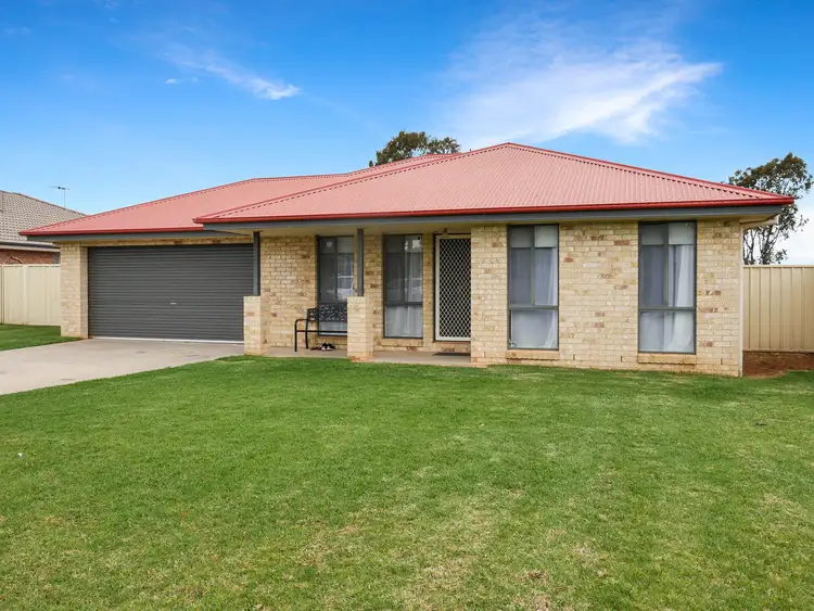 37 Golf Club Drive, Leeton NSW 2705