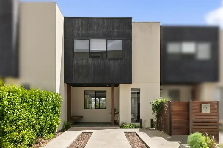 Main view of Homely townhouse listing, 6 Belle Vista, Keilor East VIC 3033
