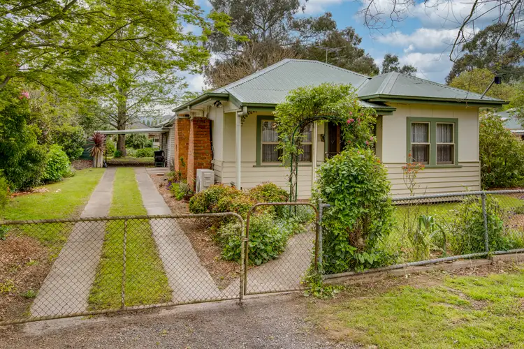3765 Omeo Highway, Eskdale VIC 3701