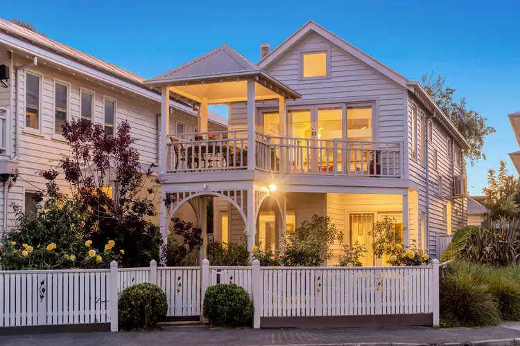 87 Dover Road, Williamstown VIC 3016