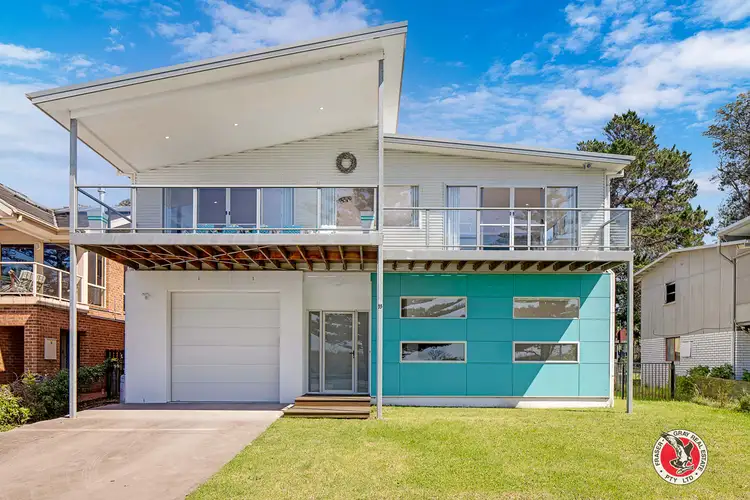 33 Coronation Drive, Broulee NSW 2537