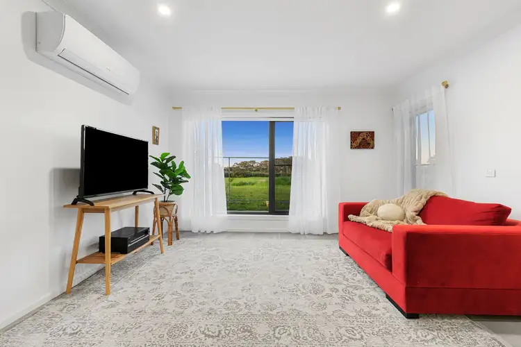 Sixth view of Homely townhouse listing, 18 Gallery Walk, Mount Duneed VIC 3217