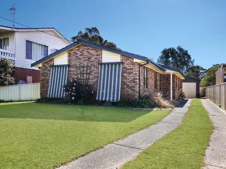 7 Motum Avenue, Tea Gardens NSW 2324