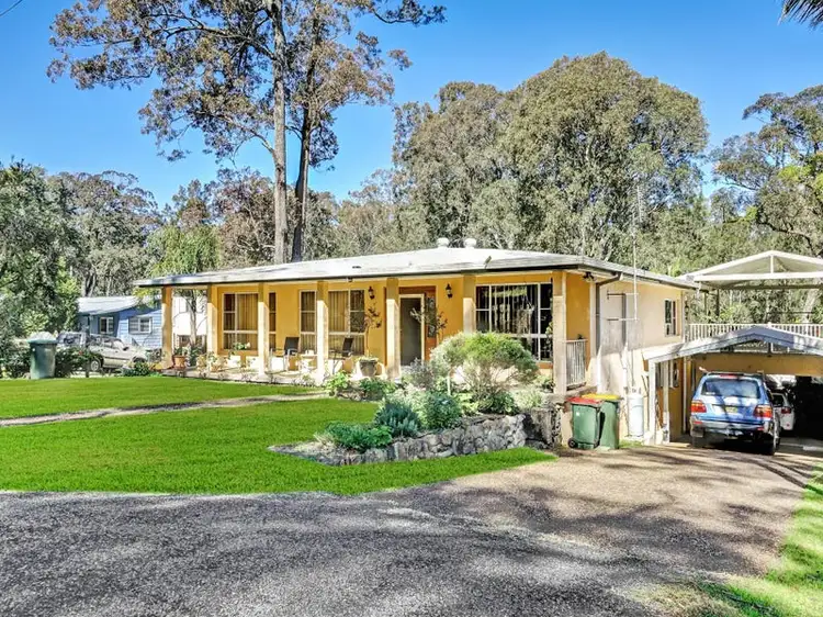 16 Cove Avenue, Bundabah NSW 2324