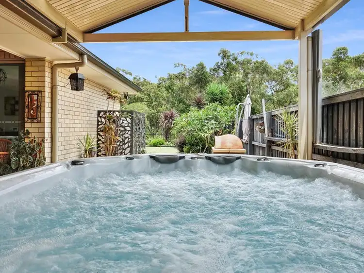 10 Coolabah Close, Tea Gardens NSW 2324