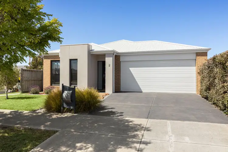 1 Neon Avenue, Mount Duneed VIC 3217