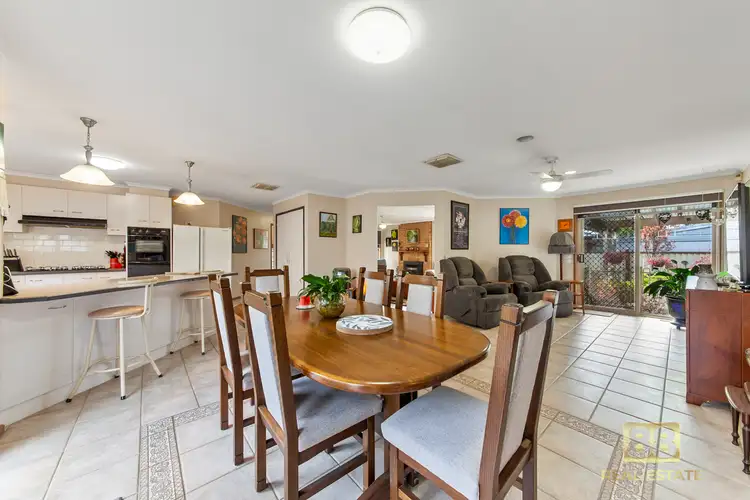 Fifth view of Homely house listing, 6 Foxglove Court, Cranbourne North VIC 3977