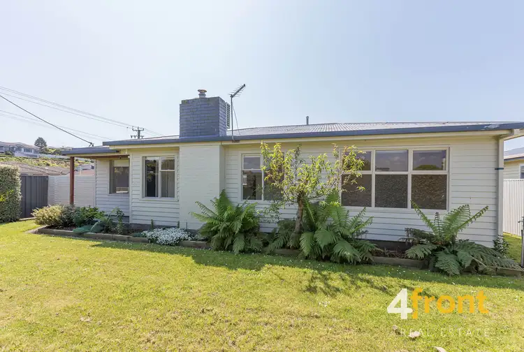 114 George Street, Devonport TAS 7310