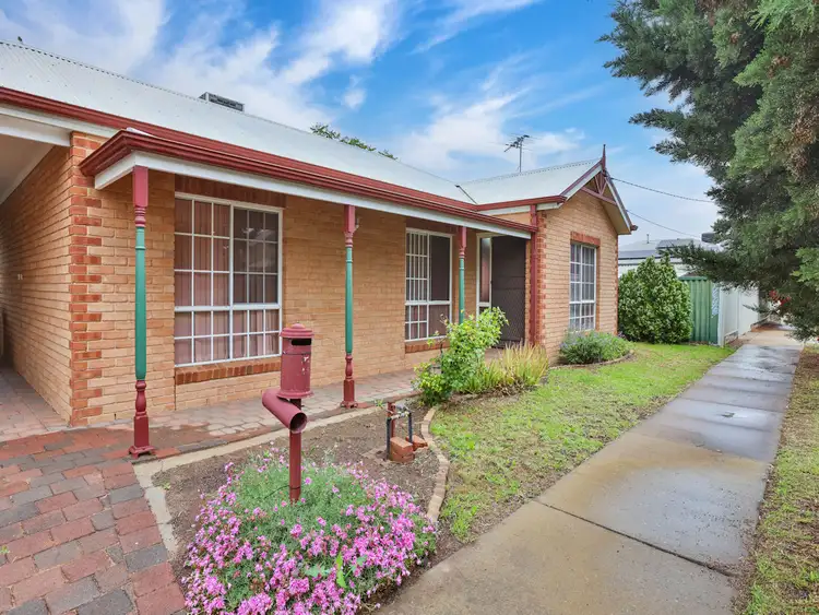 Fifth view of Homely house listing, 2 Kelvin Avenue, Mildura VIC 3500