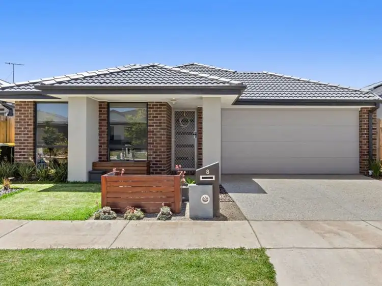 8 Ross Street, Armstrong Creek VIC 3217