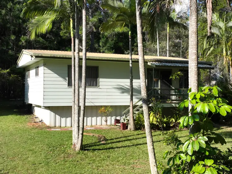 5 Borrows Street, Russell Island QLD 4184