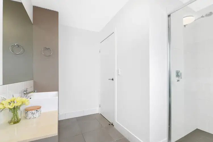 Fifth view of Homely unit listing, 16/14 Rose Street, Southport QLD 4215