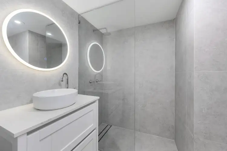 Sixth view of Homely apartment listing, 9/10 Rutledge Street, Coolangatta QLD 4225