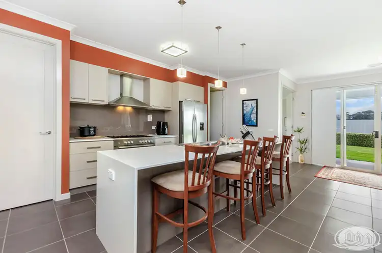 Second view of Homely house listing, 6 Seaview Terrace, Portland VIC 3305