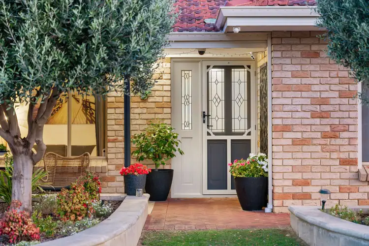 Second view of Homely house listing, 9 Timber Ridge Retreat, Leeming WA 6149