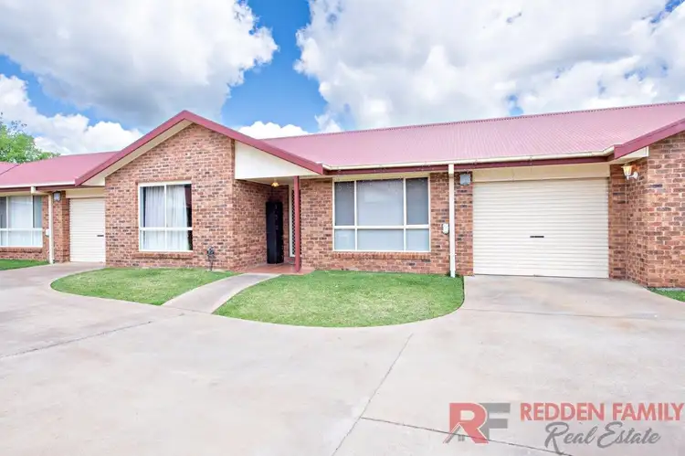 2/15 Bedford Avenue, Dubbo NSW 2830