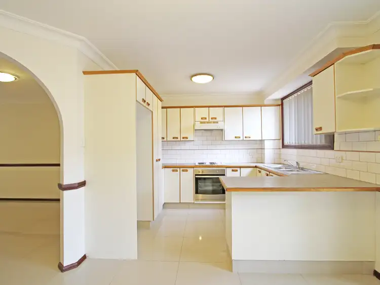 17A Larnook Close
