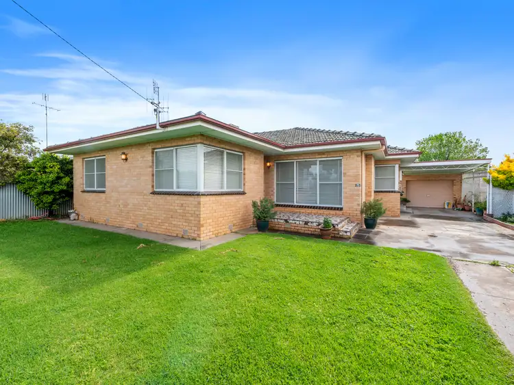 75 Coree Street, Finley NSW 2713