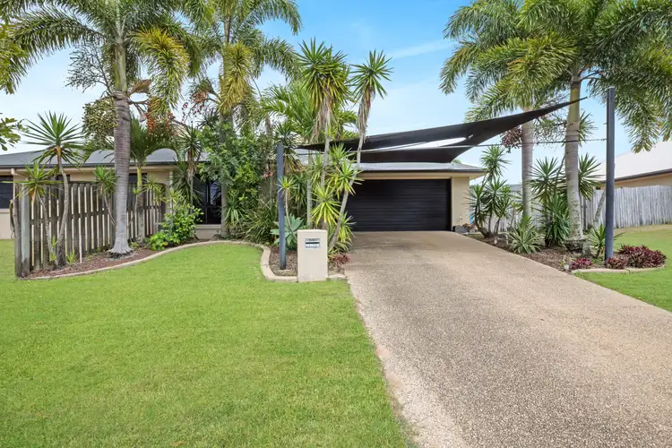 2/30 COOGEE TERRACE, Blacks Beach QLD 4740