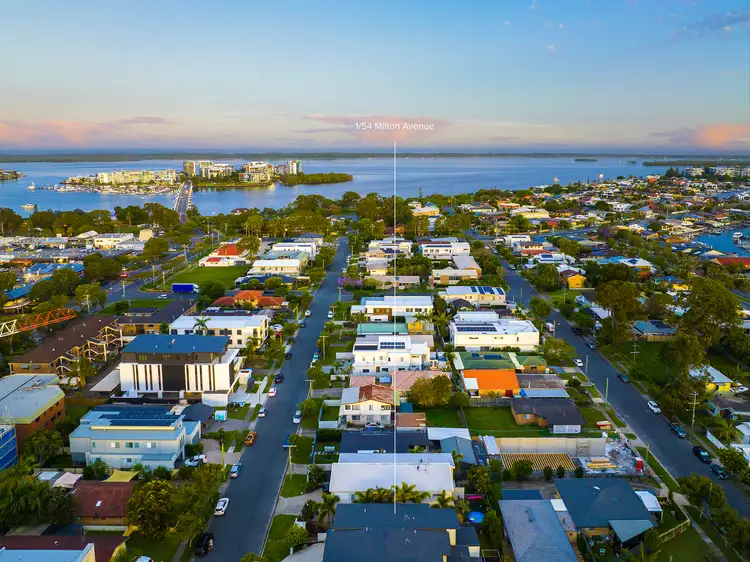 Fourth view of Homely semi-detached listing, 1/54 Milton Avenue, Paradise Point QLD 4216