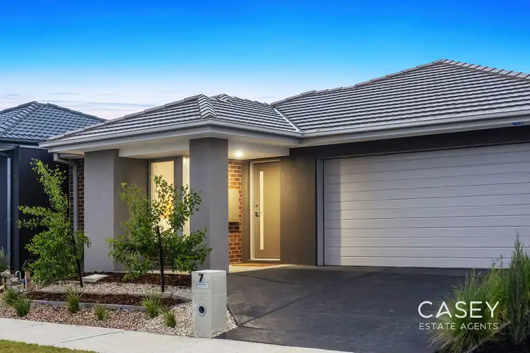 Main view of Homely house listing, 7 Meteorite Way, Cranbourne East VIC 3977
