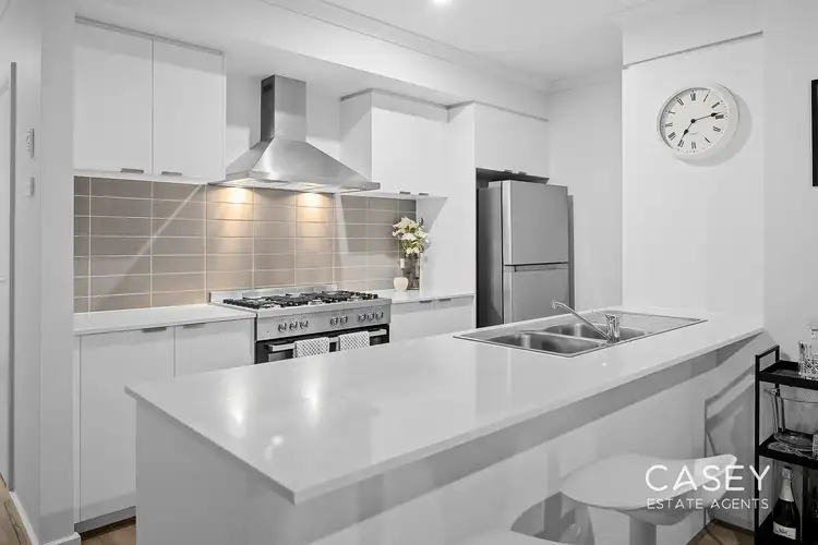Sixth view of Homely house listing, 7 Meteorite Way, Cranbourne East VIC 3977