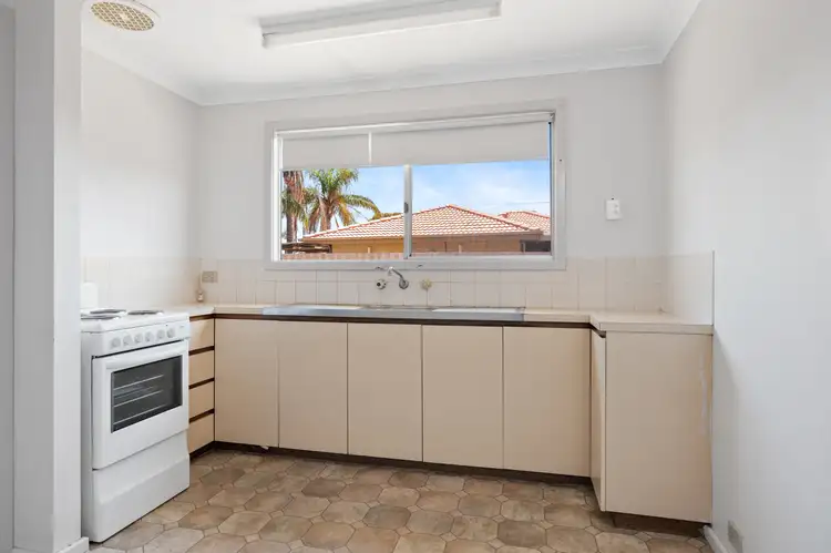 Second view of Homely block of units listing, 3 Morley Way, South Kalgoorlie WA 6430