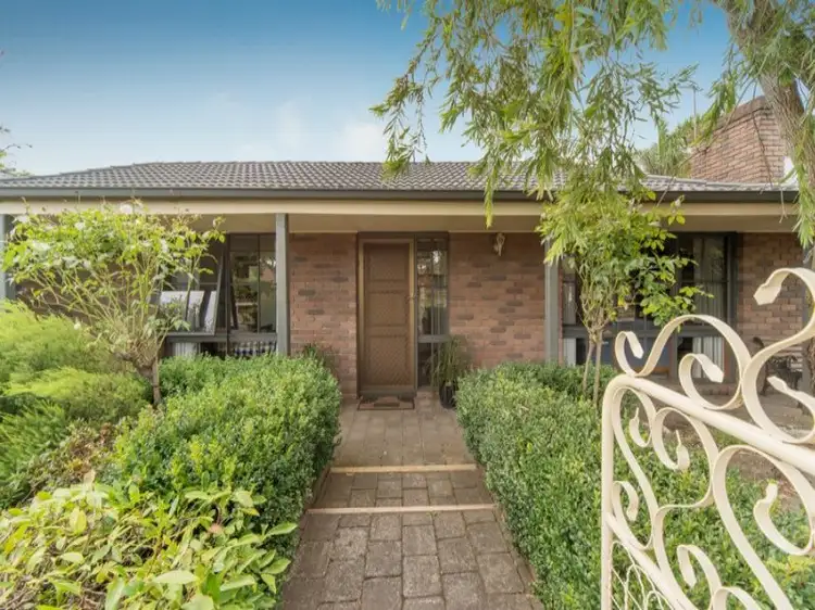 60 Ferndale Drive, Frankston VIC 3199