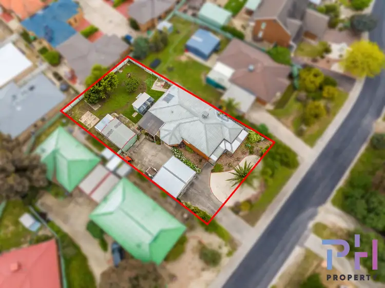 Second view of Homely house listing, 2 Davey Close, Flora Hill VIC 3550