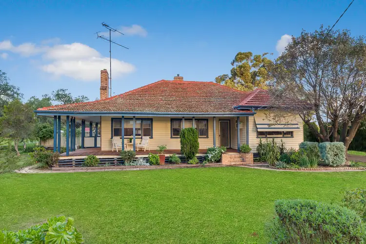 7 Kaye Street, Charlton VIC 3525