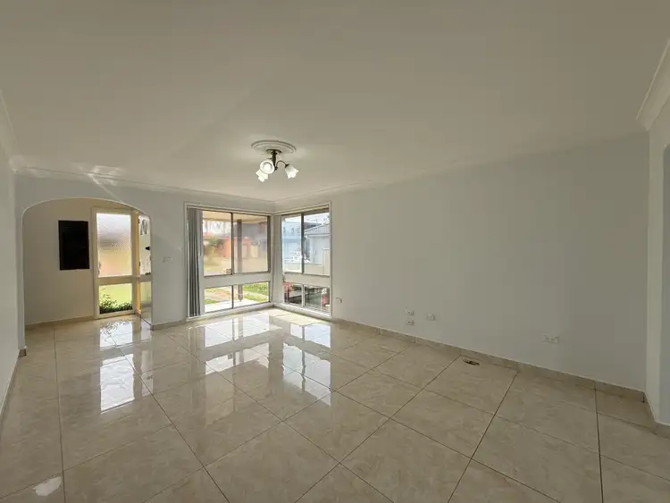 40 Jacaranda Crescent, Casula NSW 2170